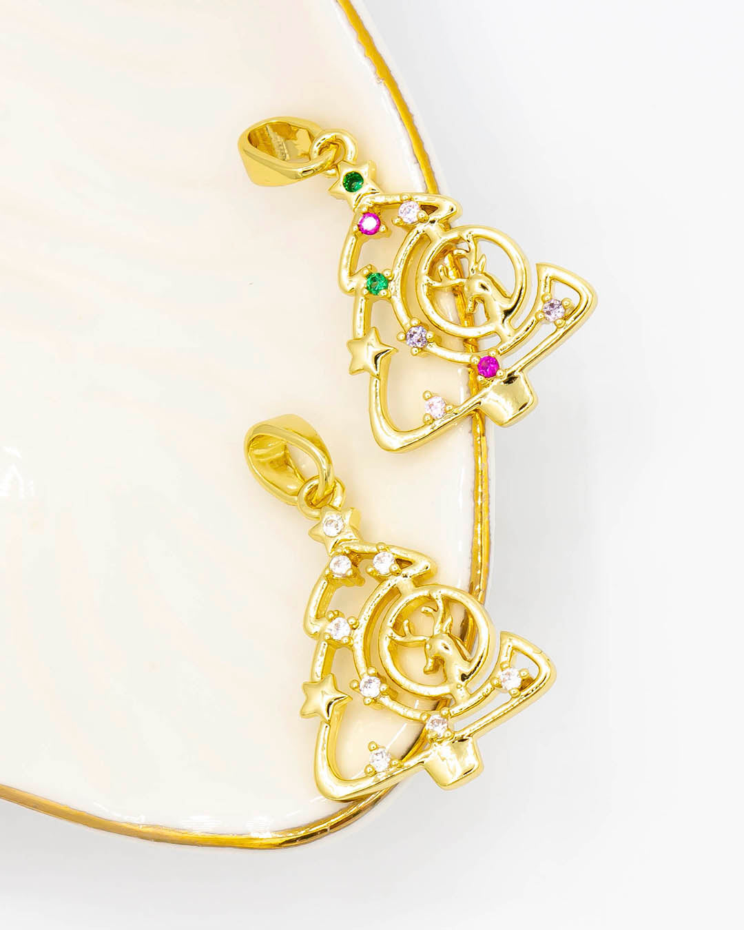 Dije arbol navideño