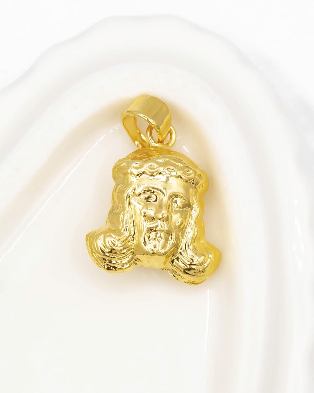 Oro laminado dije rostro de Jesus