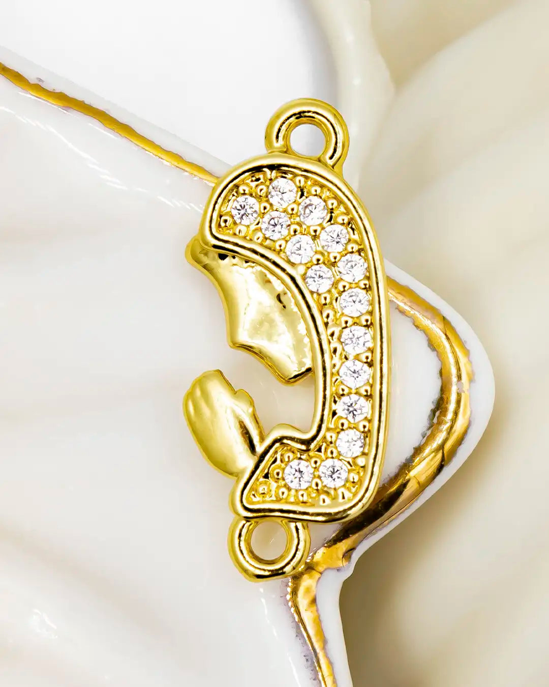 Dije pulsera virgen