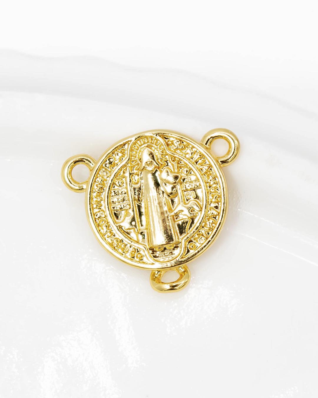 Dije crucero San Benito