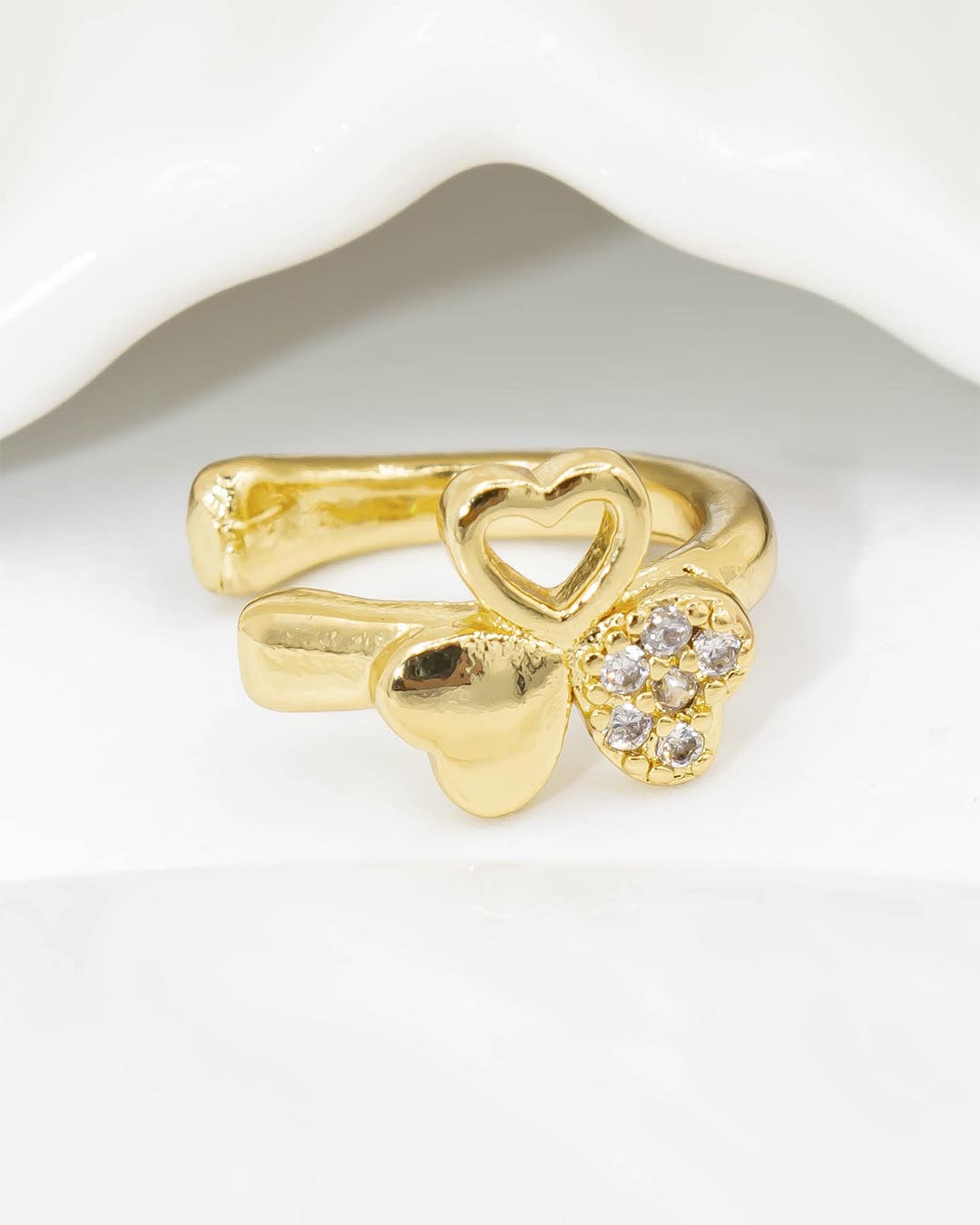 Earcuff trébol corazón