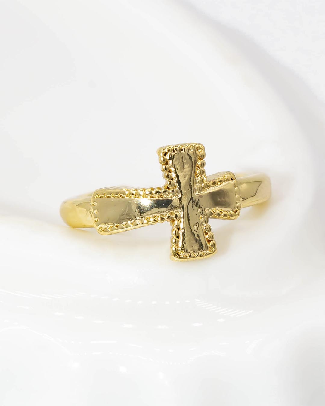 Earcuff cruz