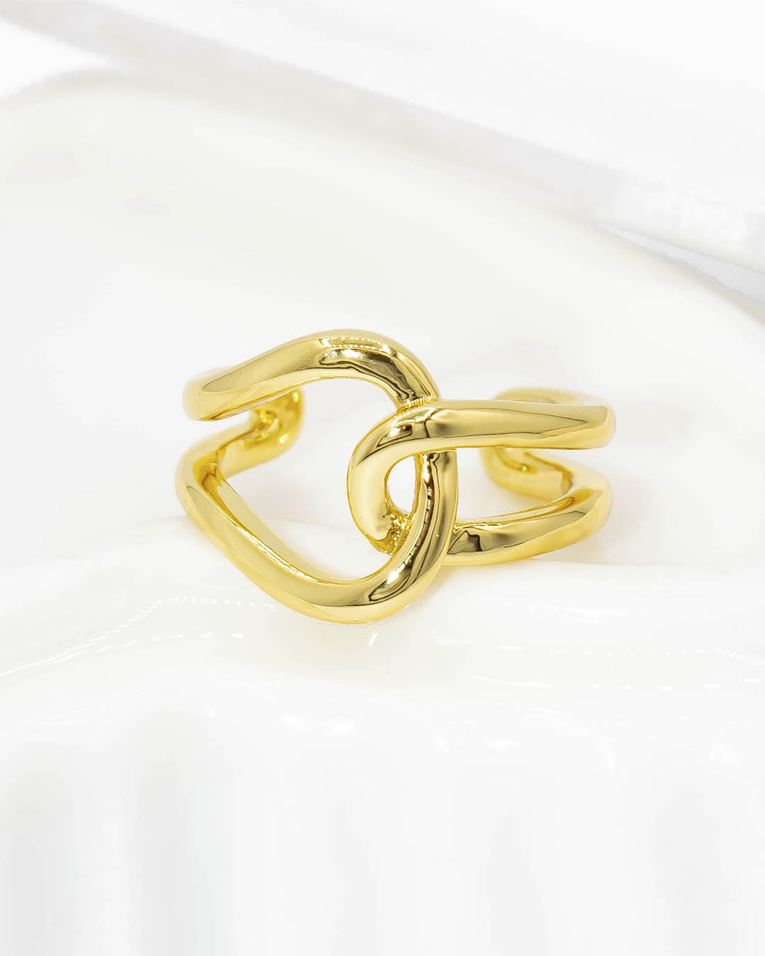 Earcuff sencillo nudo