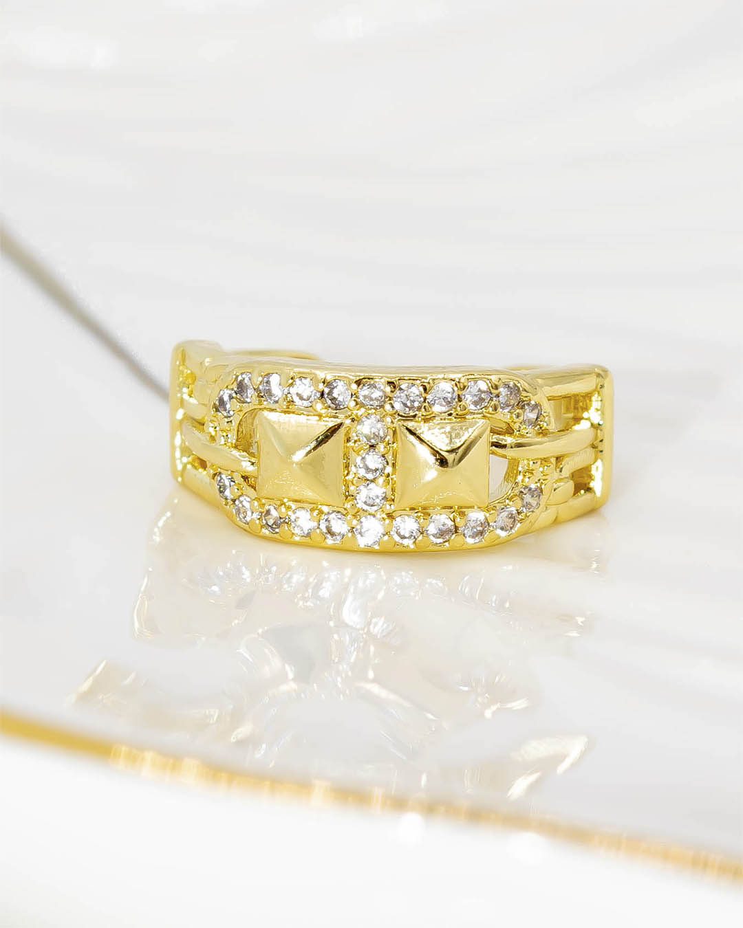 Earcuff taches con circones