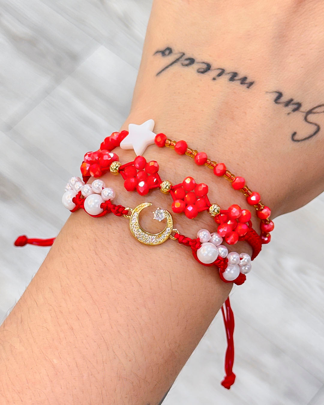 VALGATA pulsera roja luna y estrella