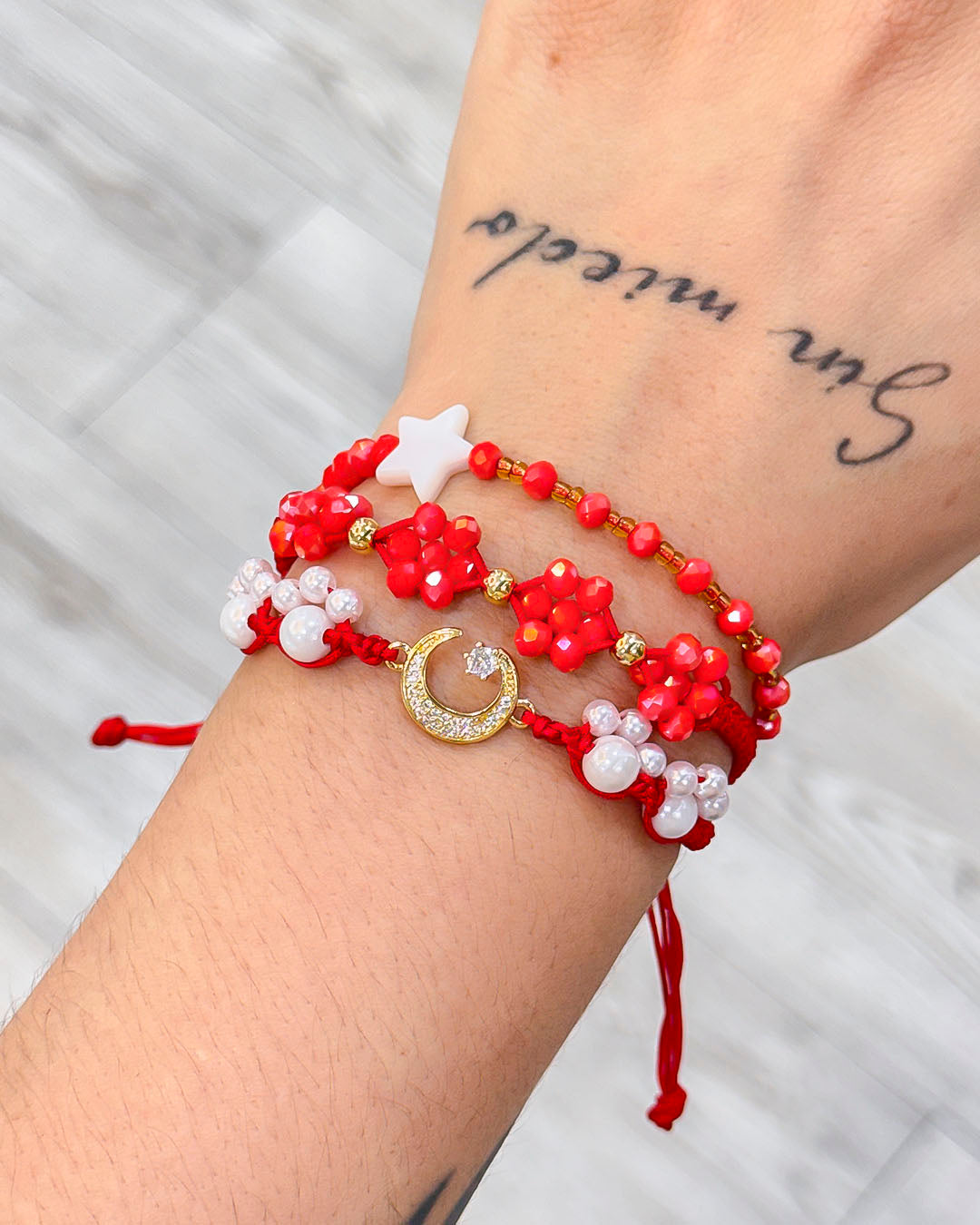 VALGATA pulsera roja luna y estrella