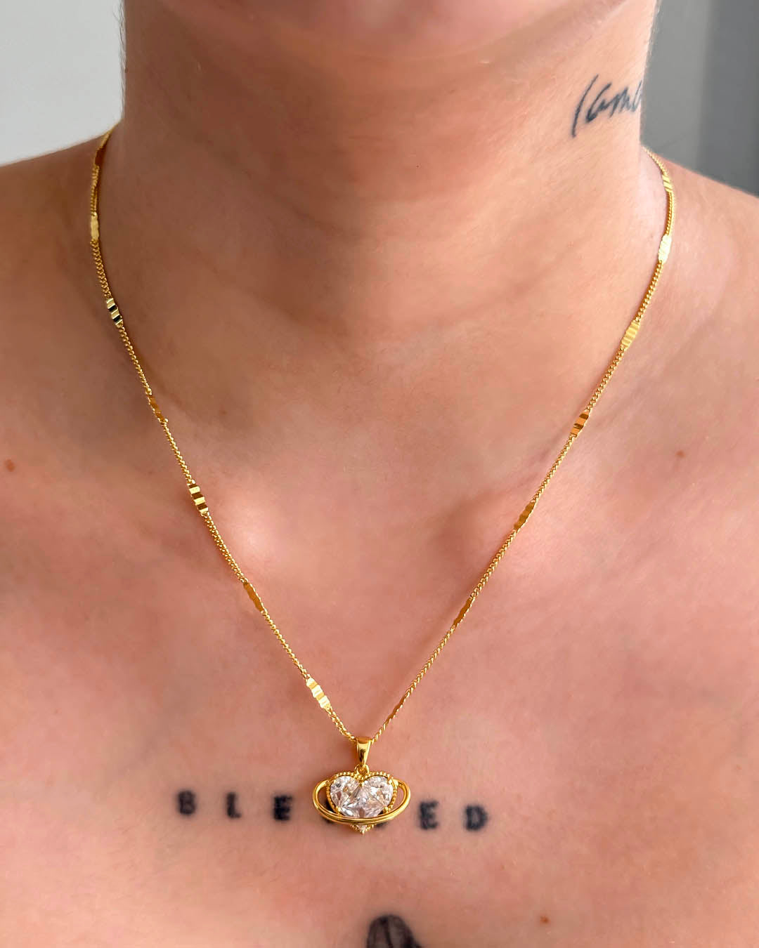 VALGATA set corazón dorado