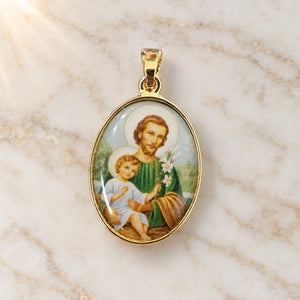 Dije ovalada imágenes religiosas - Modelo San José y jesus