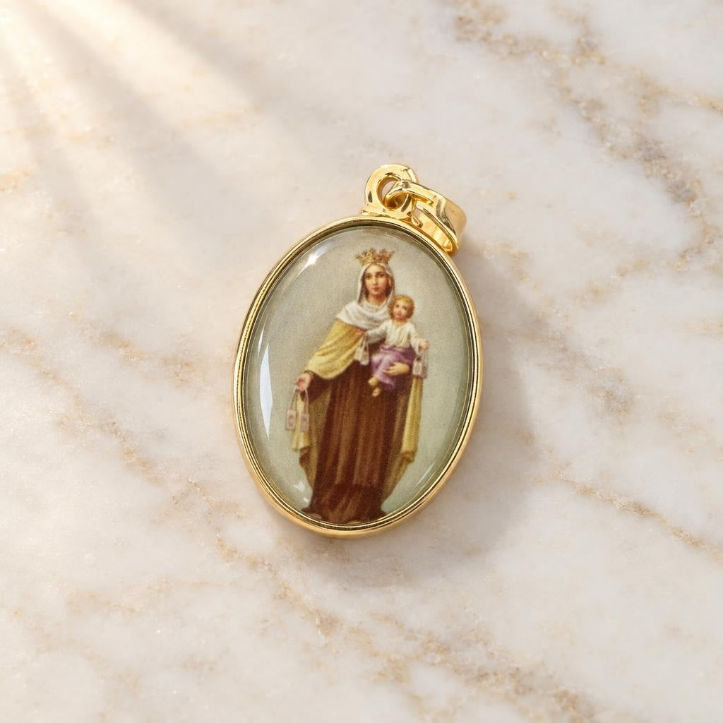 Dije ovalada imágenes religiosas - Modelo Virgen del Carmen